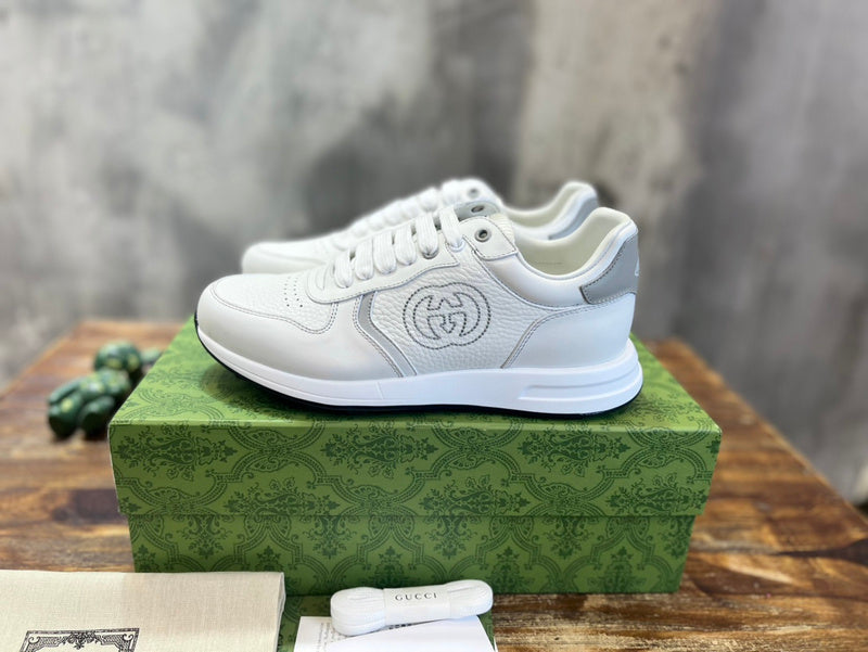 Gucci classic monochrome luxury sneakers view 4 everyday casual design