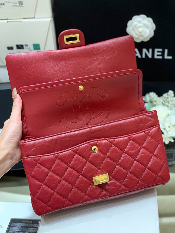  women's handbag, versatile design, view 4