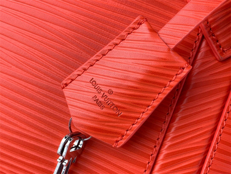  understated shoulder bag styled with outfit 12