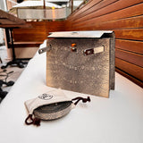 Streamlined handbag styled for everyday wear