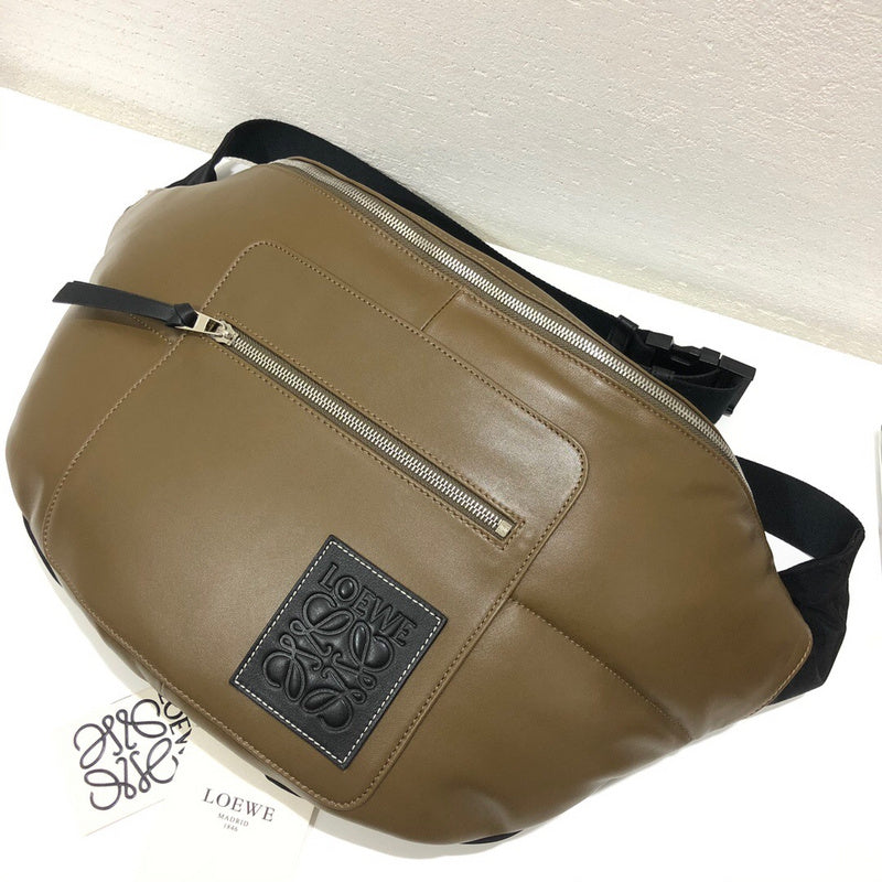 Ziva's Charm handbag – side angle view (35cm*28cm*17cm)