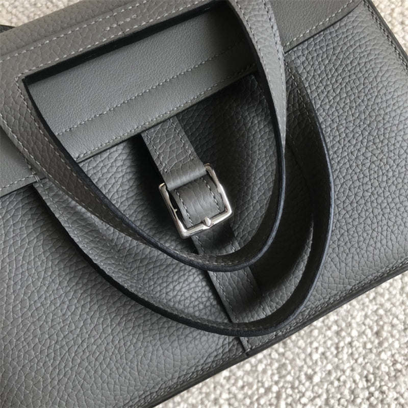  versatile carryall bag styled with outfit