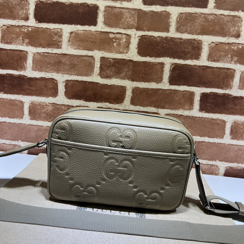 Side profile of everyday-luxe structured women's handbag – women's luxury accessory