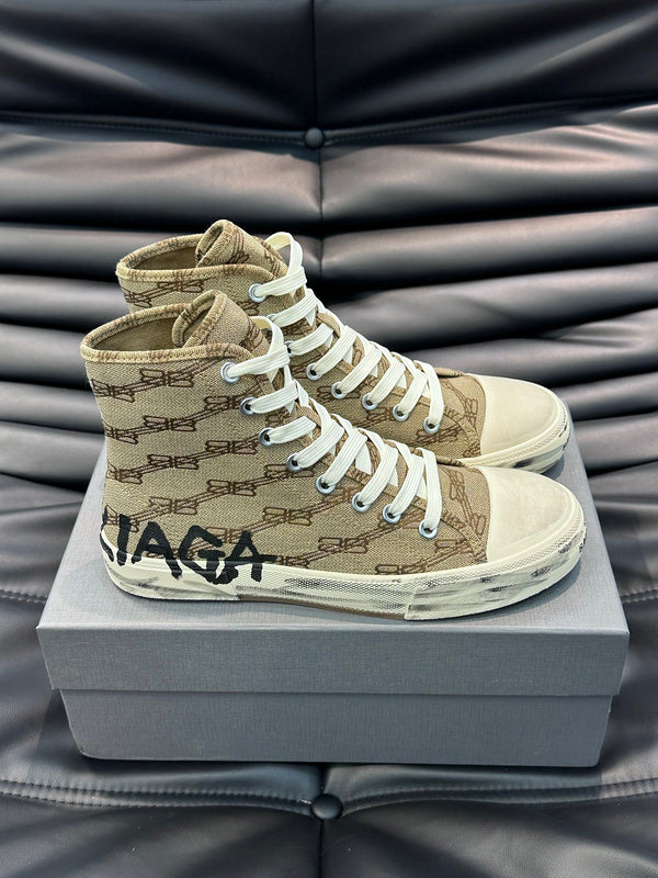 Balenciaga shoes Style 077 - angled studio shot