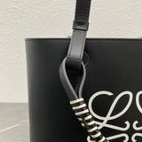 Ziva's Charm handbag – carry view (29cm*25cm*14cm)