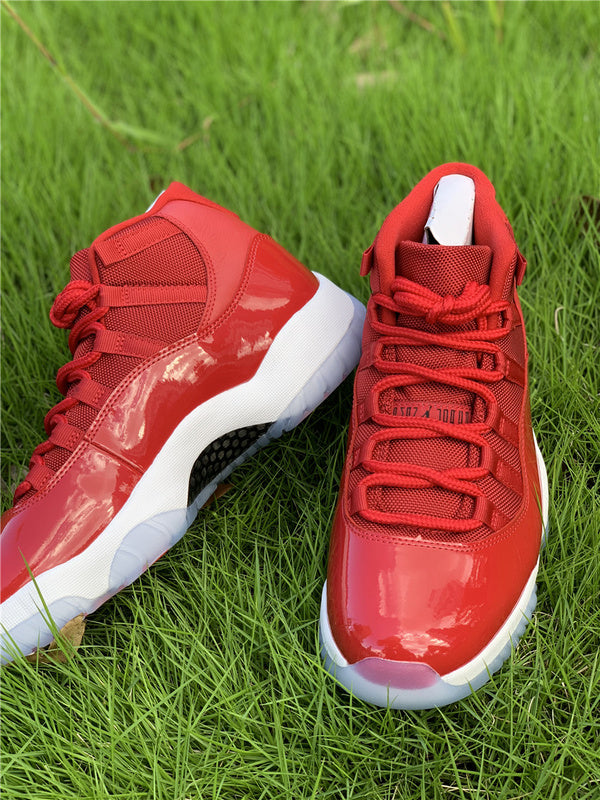 Nike bold contrast luxury sneakers view 5 minimalist modern build