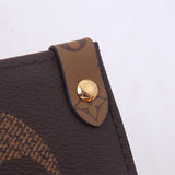  crossbody bag interior and compartment view 51