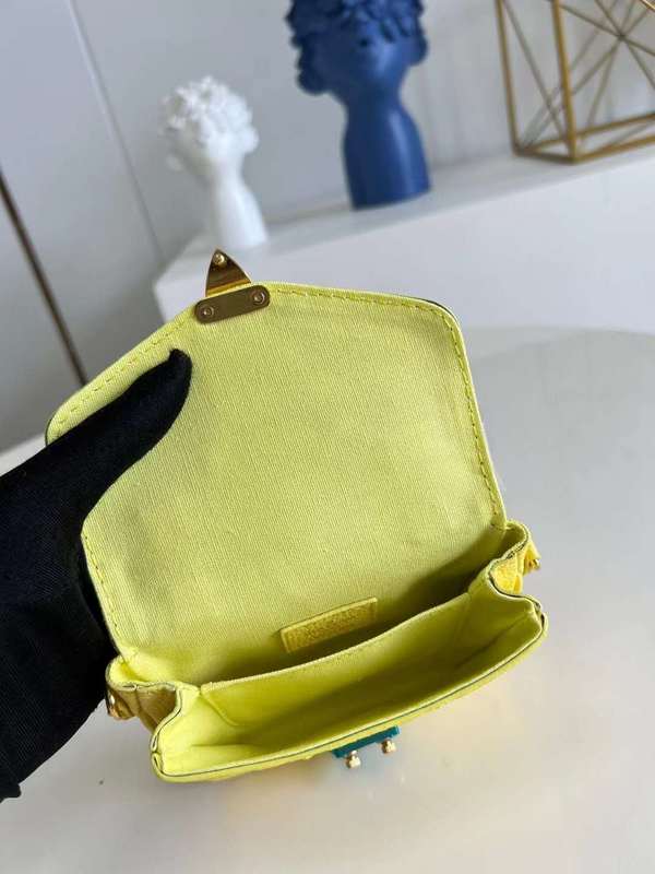 Close-up detail of elevated structured women's handbag – women's premium purse