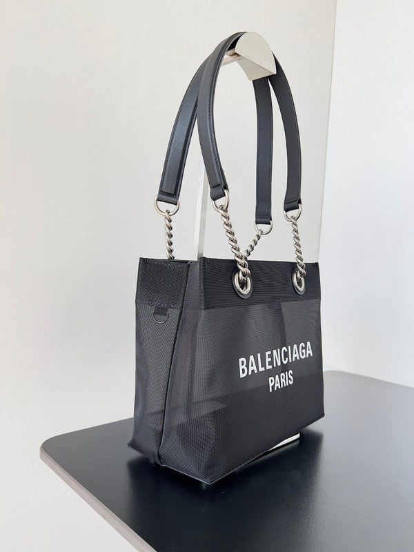 Zivas Charm Everyday Sophistication Statement Handbag (Effortless Style Upgrade) – Full Silhouette