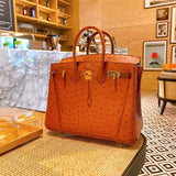  Everyday handbag front view