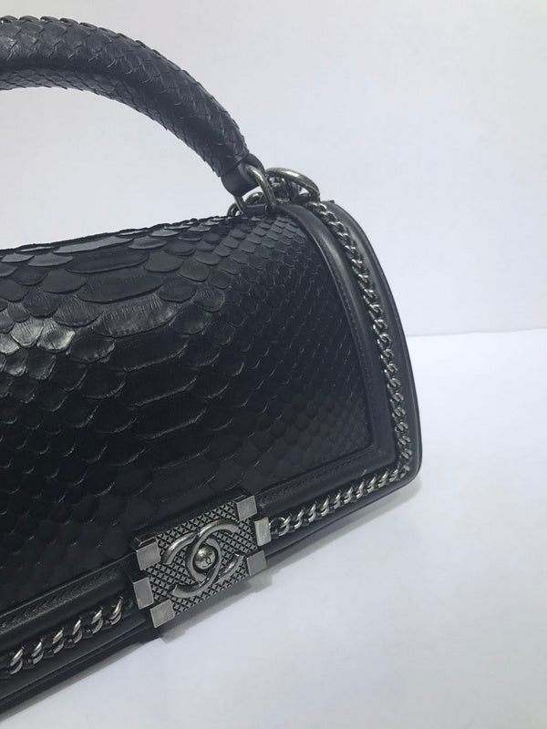  mid purse view 3