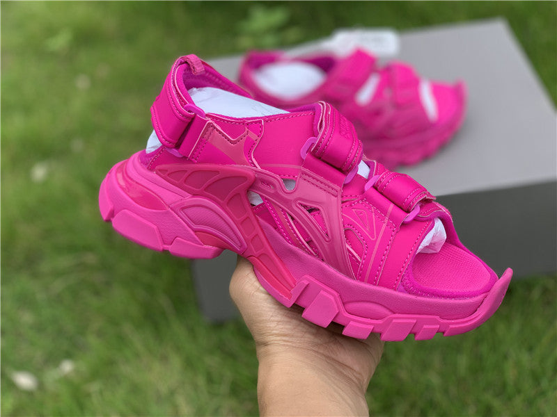 Balenciaga shoes Style 342 - texture and material detail