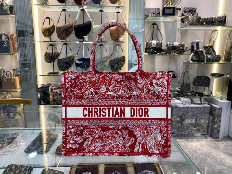 Interior view of structured chic women's handbag – women's premium purse