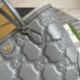 Interior view of everyday-luxe sleek women's handbag – women's luxury accessory
