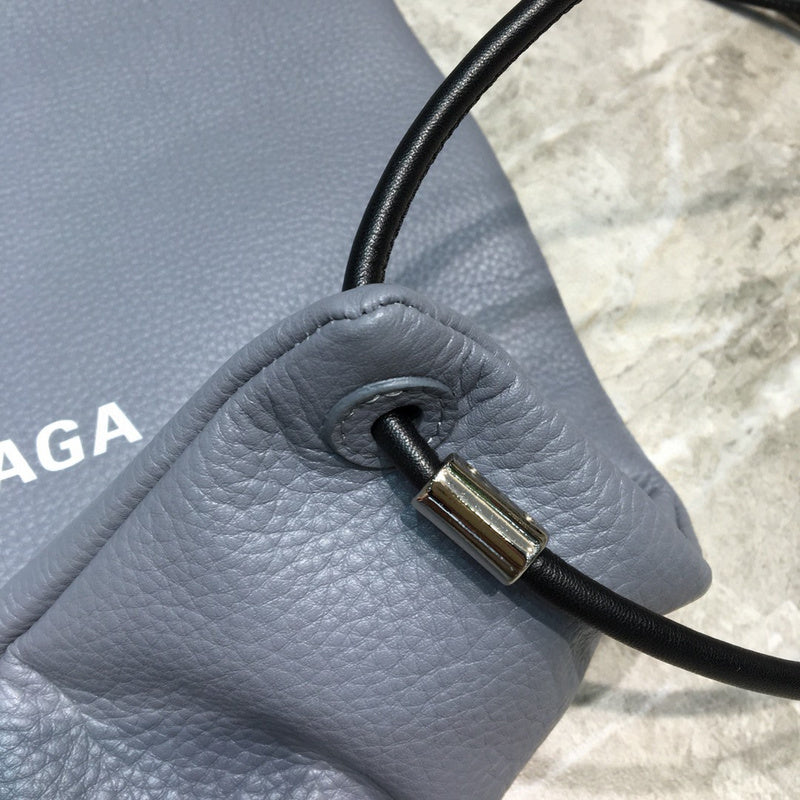 Chic Faux Leather Handbag - Premium Craftsmanship Detailing | Women's Everyday Carry Handbag #661 - interior view (image 6) of designer-inspired handbag