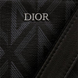 Handle and strap detail of premium modern women's handbag – women's designer-style accessory