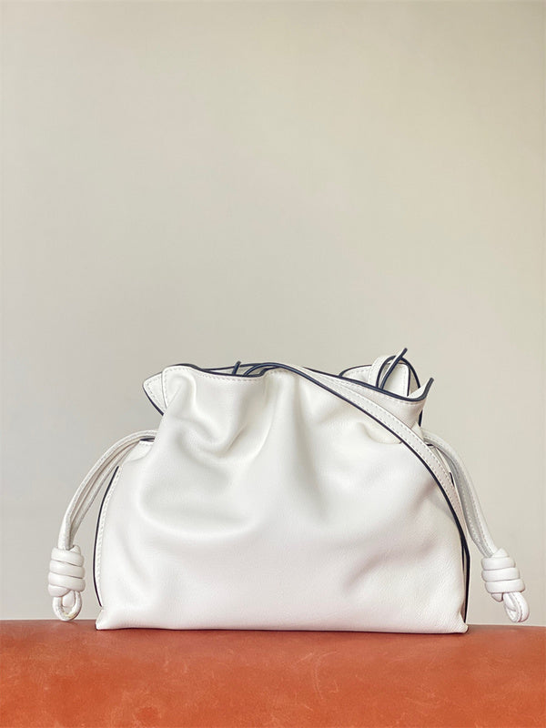 Ziva's Charm handbag – full view (23cm*18cm*9cm)