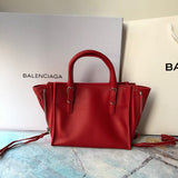 Understated Faux Leather Handbag - Chic Everyday Appeal | Women's Luxury Handbag #978 - close-up detail shot (image 3) of designer-inspired handbag