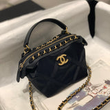  versatile purse view 2