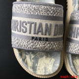 Dior shoes Style 041 - packaging and accessories