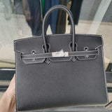  handbag interior and compartment view 9
