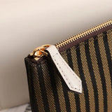 Ziva's Charm handbag – detail view (Standard Size)
