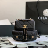  handbag, compact everyday style, image 5