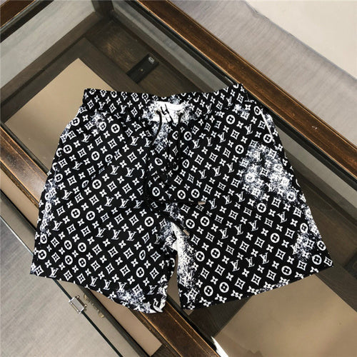 Full styled look of Louis Vuitton cotton t-shirt with streetwear-inspired cut