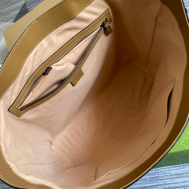 Close-up detail of modern everyday-luxe women's handbag – women's statement bag