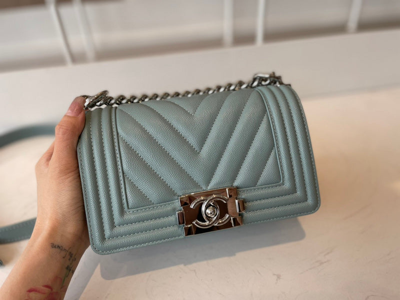  handbag, versatile everyday style, image 1