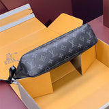  signature handbag styled with outfit 18