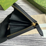 Close-up detail of structured sleek women's handbag – women's everyday handbag