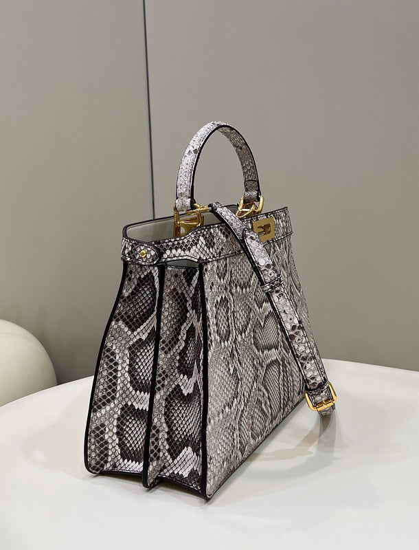 Ziva's Charm handbag – full view (27cm*11cm*20cm)