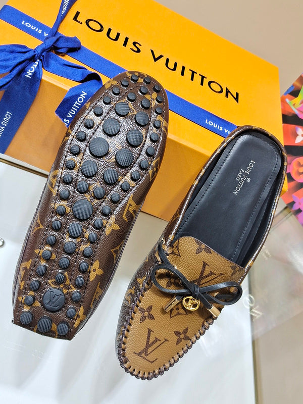 Louis Vuitton White Low-Top Sneakers - Back View