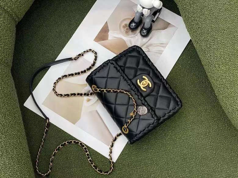  versatile purse view 4