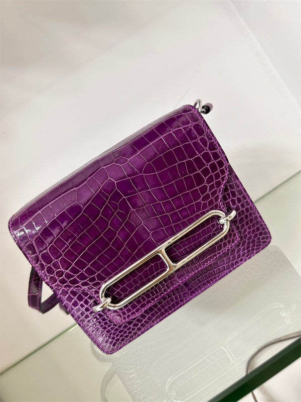  Clean-Lined satchel front view 7