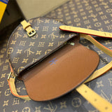  contemporary tote bag detail view showing craftsmanship 8