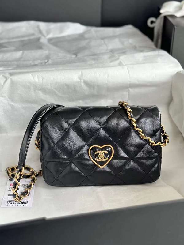 Zivas Charm Understated Luxury Luxury Handbag (Thoughtfully Structured Design) – Front View