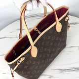 Front view of signature modern women's handbag – women's statement bag