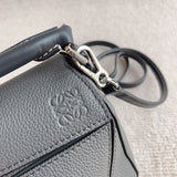 Ziva's Charm handbag – back view (12.5cm*18cm*8cm)