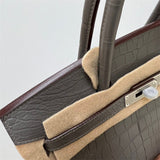 Refined handbag styled for everyday wear