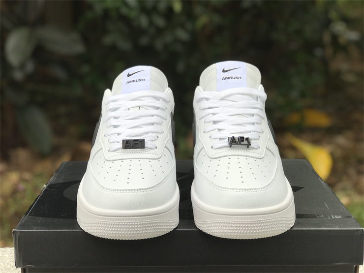 Nike neutral cream luxury sneakers view 19 streetwear statement look