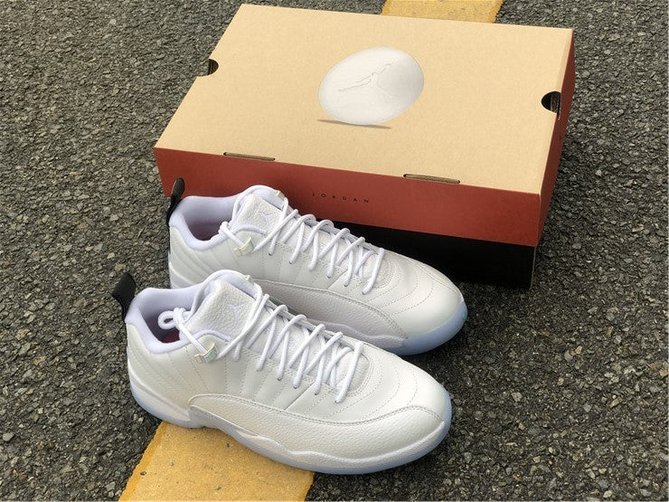 Nike Men's & Women's Premium Athletic Sneakers — Style 175 interior view