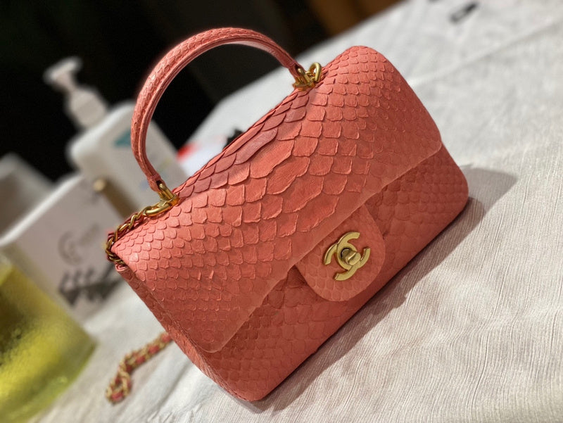  handbag, mid everyday style, image 4