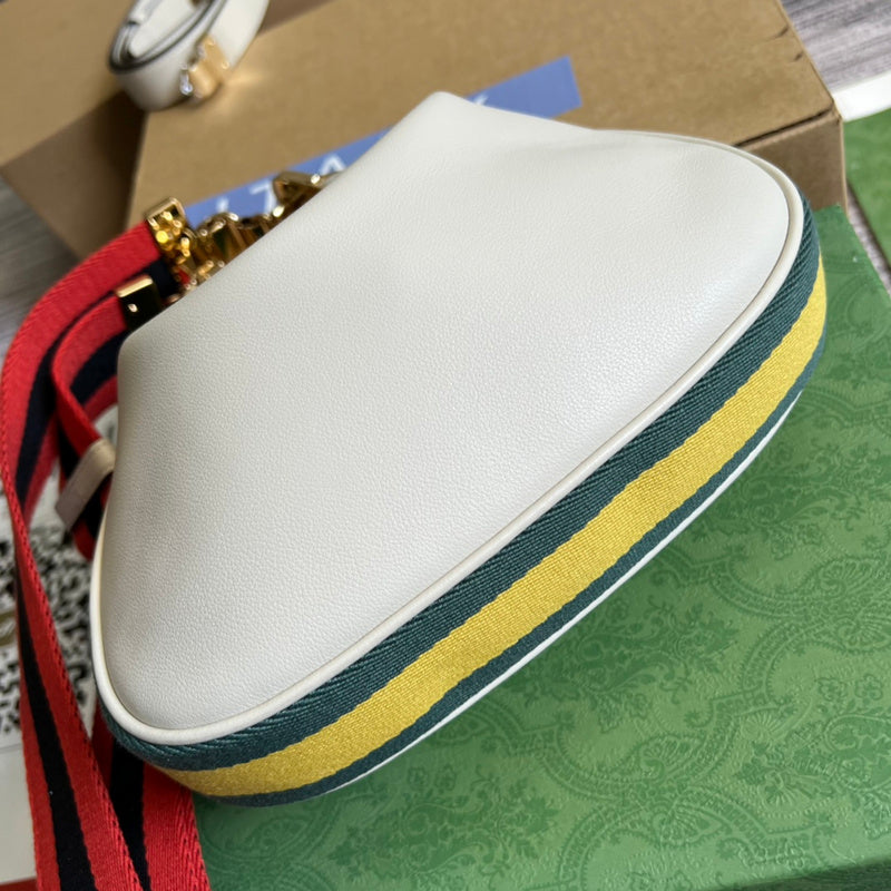 Styled lifestyle shot of chic premium women's handbag – women's luxury accessory