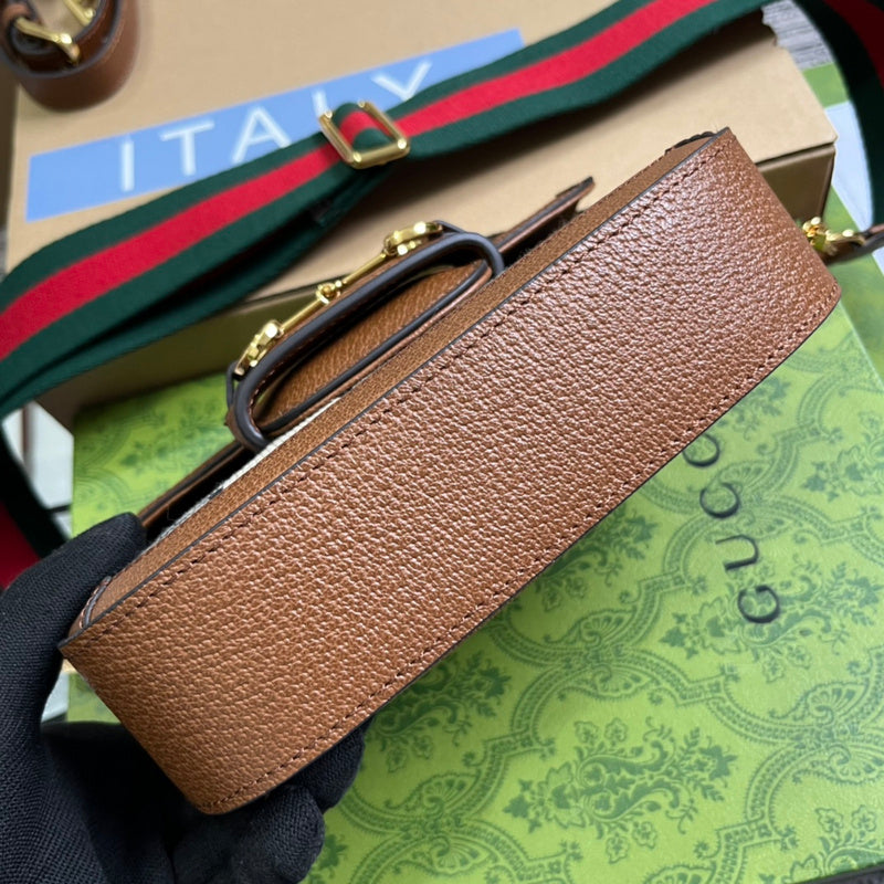 Styled lifestyle shot of signature modern women's handbag – women's statement bag