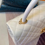  women's handbag, spacious design, view 5