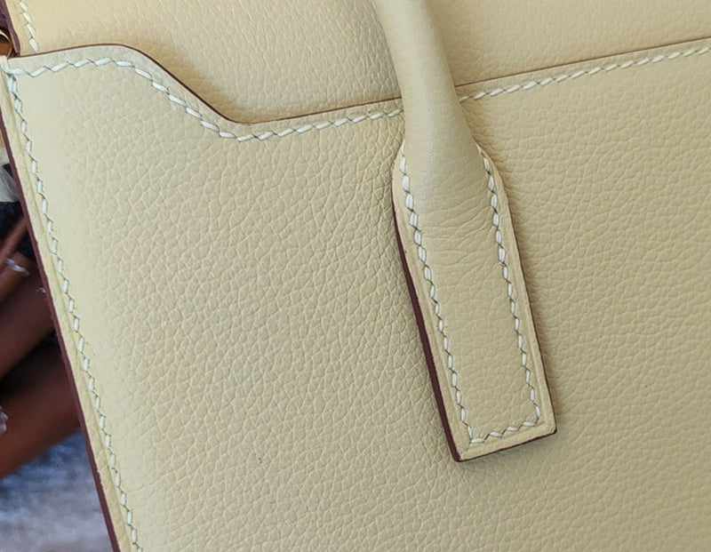 Interior view of sculpted premium bag