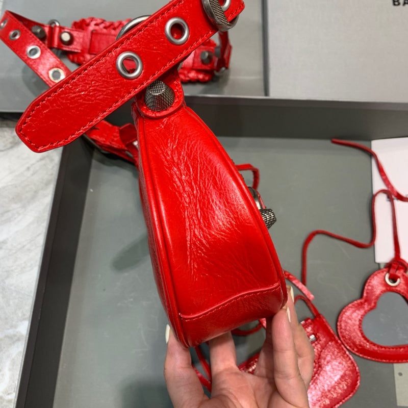 Bold Vegan Leather Handbag - Versatile Everyday Design | Women's Premium Handbag #385 - back view (image 4) of designer-inspired handbag