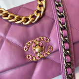 Zivas Charm Classic Sensibility Fashion Handbag (Modern Wardrobe Staple) – Close-Up Detail
